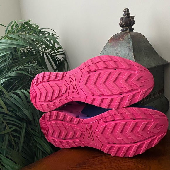 Reebok Zig Dynamica Adventure Navy Pink Running Shoes - Picture 5 of 7